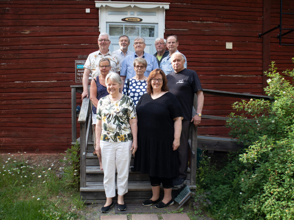 Luoma-Mielty-sukuseuran kokous Peräseinäjoella.